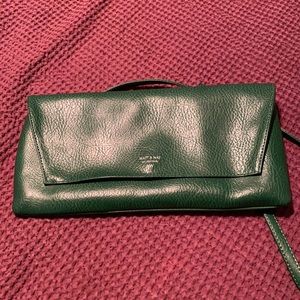 Beautiful green Matt & Nat vegan leather purse.